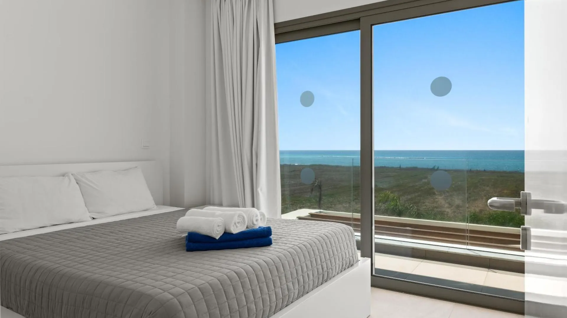 Serenity Waves Villa 7 Softades