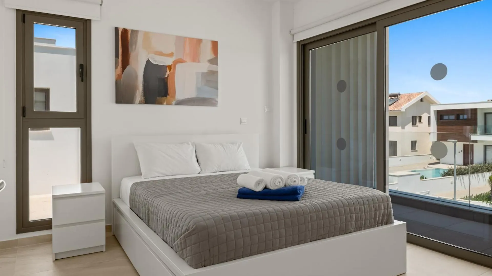 Serenity Waves Villa 7 Softades