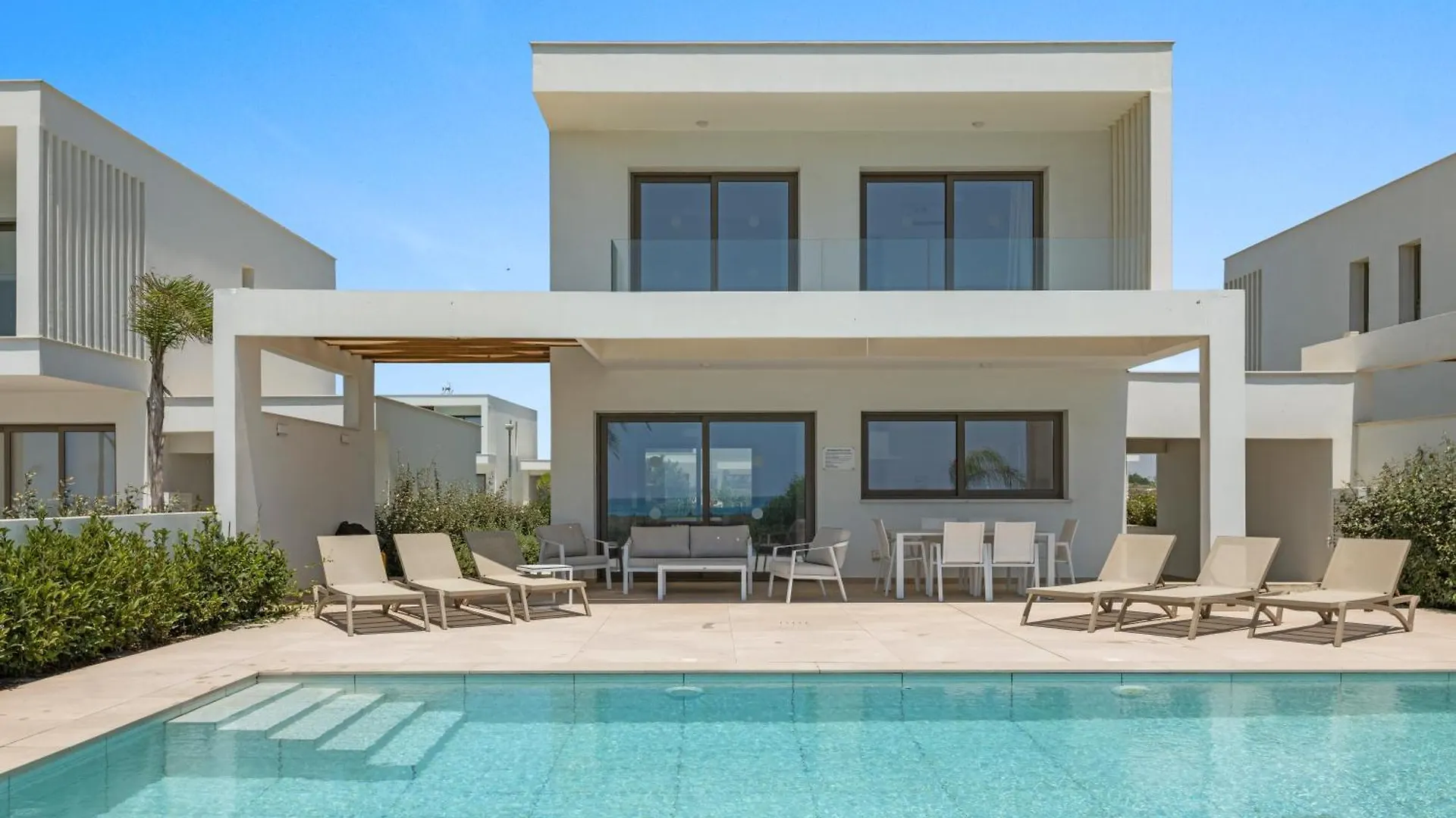 Serenity Waves Villa 7 Softades